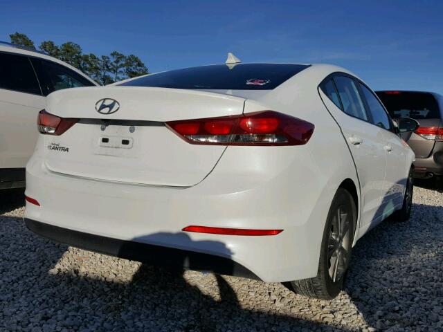 5NPD84LF9HH026578 - 2017 HYUNDAI ELANTRA SE WHITE photo 4