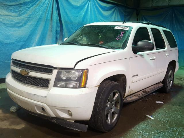 1GNFK13057J129790 - 2007 CHEVROLET TAHOE K150 WHITE photo 2