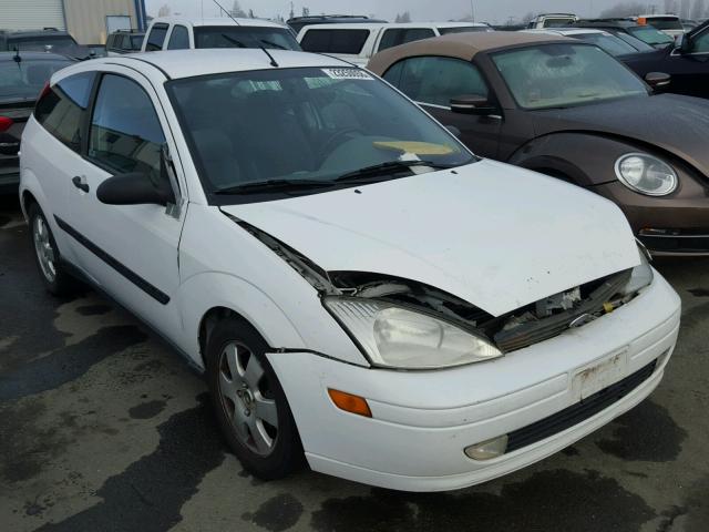 3FAFP31371R182187 - 2001 FORD FOCUS ZX3 WHITE photo 1