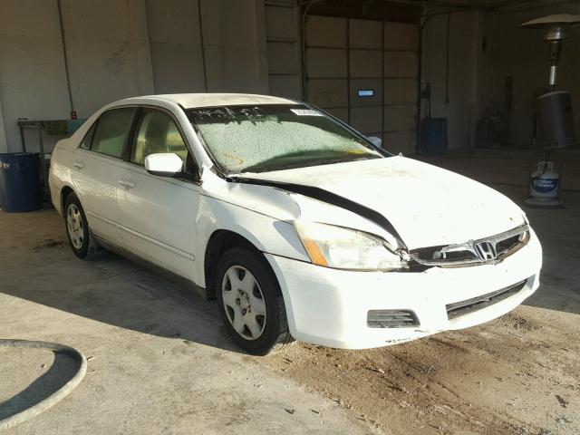 3HGCM56476G701133 - 2006 HONDA ACCORD LX WHITE photo 1