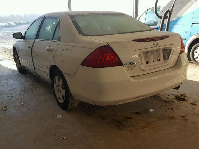 3HGCM56476G701133 - 2006 HONDA ACCORD LX WHITE photo 3