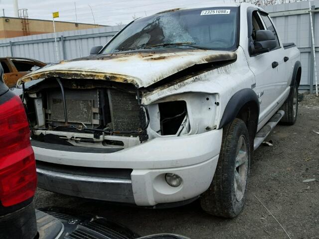 1D7HU18228S551314 - 2008 DODGE RAM 1500 S WHITE photo 2