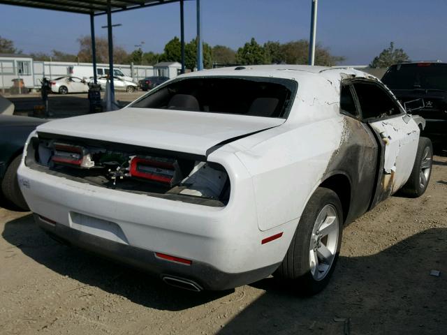 2C3CDZAG5GH148737 - 2016 DODGE CHALLENGER WHITE photo 4