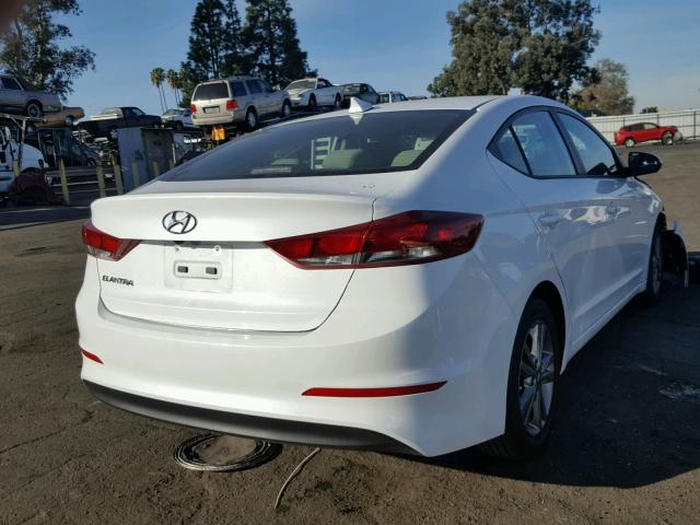 5NPD84LF6HH171464 - 2017 HYUNDAI ELANTRA SE WHITE photo 4