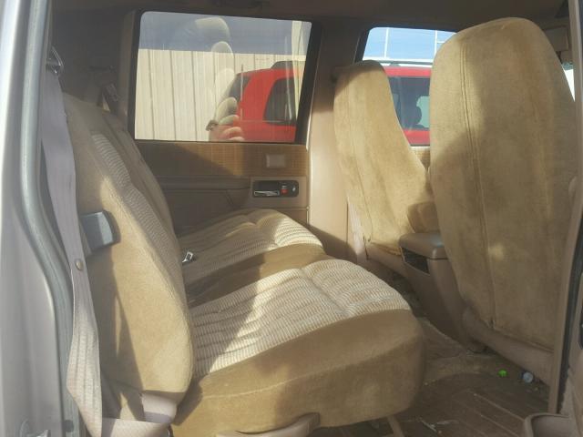 1GKFK16K2PJ732304 - 1993 GMC SUBURBAN K TAN photo 6