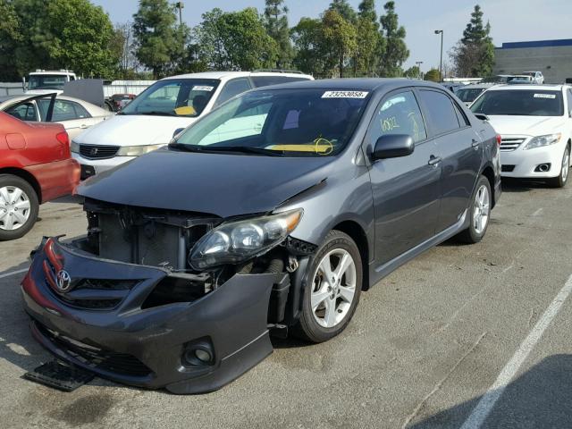 5YFBU4EE8DP222645 - 2013 TOYOTA COROLLA BA CHARCOAL photo 2