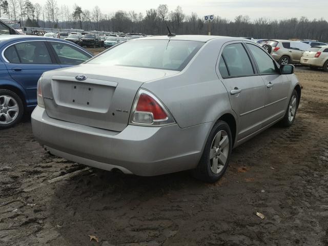 3FAHP07168R189915 - 2008 FORD FUSION SE SILVER photo 4