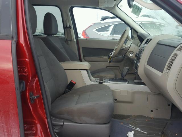 1FMCU03719KB26410 - 2009 FORD ESCAPE XLT RED photo 5