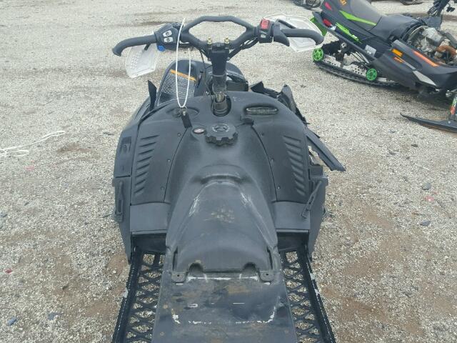 4UF10SNW8AT808019 - 2010 ARCC SNOWMOBILE BLACK photo 9