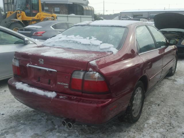 1HGCD565XVA082226 - 1997 HONDA ACCORD EX RED photo 4