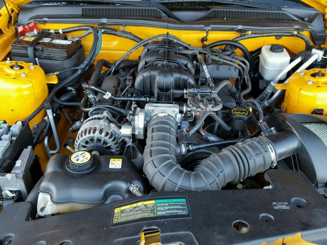 1ZVHT80N185161750 - 2008 FORD MUSTANG YELLOW photo 7