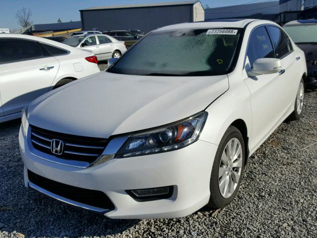 1HGCR3F89DA013090 - 2013 HONDA ACCORD EXL WHITE photo 2