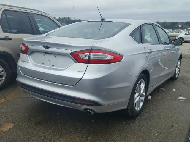 3FA6P0H78GR120958 - 2016 FORD FUSION SE SILVER photo 4