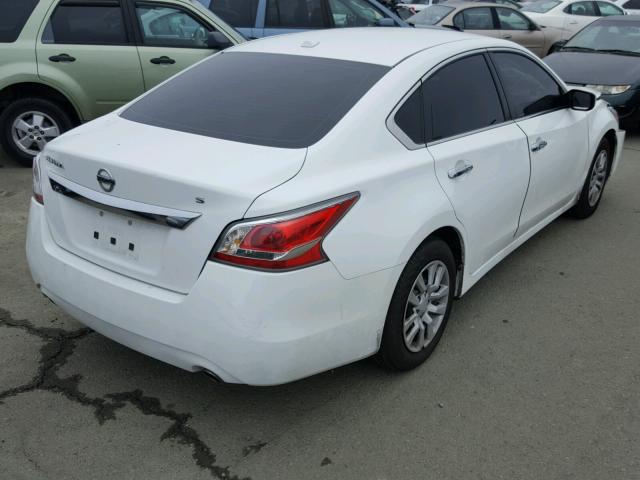 1N4AL3AP8FC438304 - 2015 NISSAN ALTIMA 2.5 WHITE photo 4