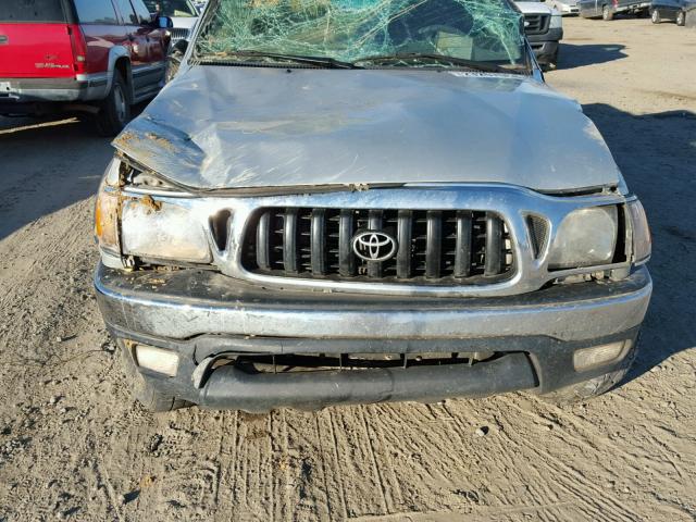 5TEGN92N43Z303171 - 2003 TOYOTA TACOMA DOU SILVER photo 7