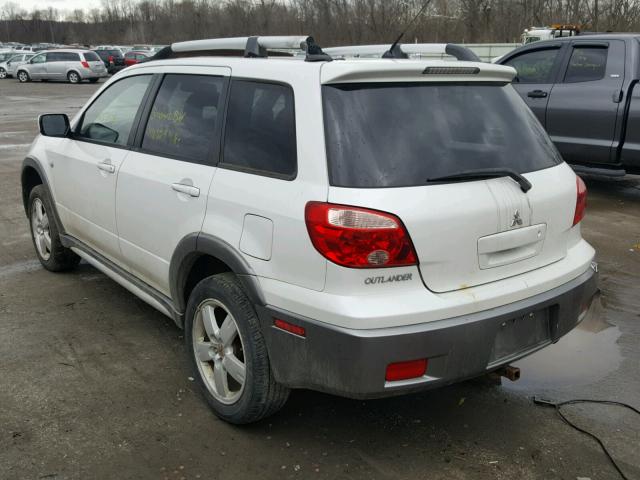 JA4LX41F95U022060 - 2005 MITSUBISHI OUTLANDER WHITE photo 3