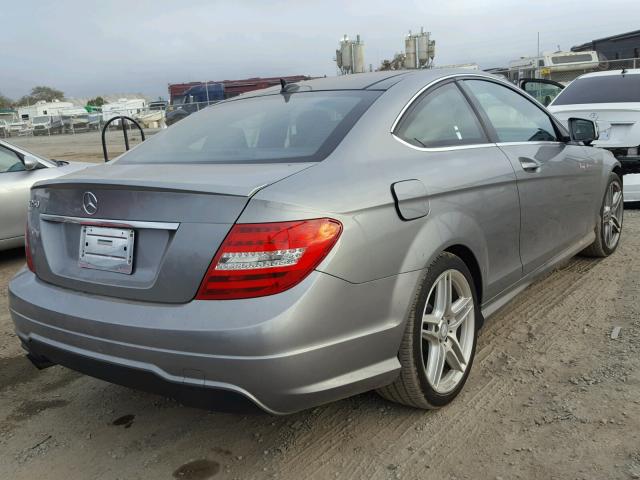 WDDGJ4HB4DG106169 - 2013 MERCEDES-BENZ C 250 SILVER photo 4