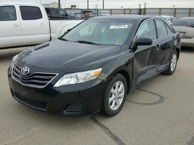 4T4BF3EK4BR177747 - 2011 TOYOTA CAMRY BASE BLACK photo 2