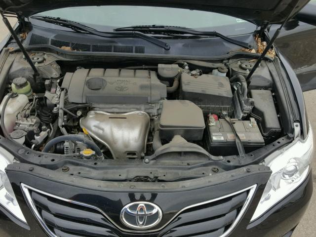 4T4BF3EK4BR177747 - 2011 TOYOTA CAMRY BASE BLACK photo 7