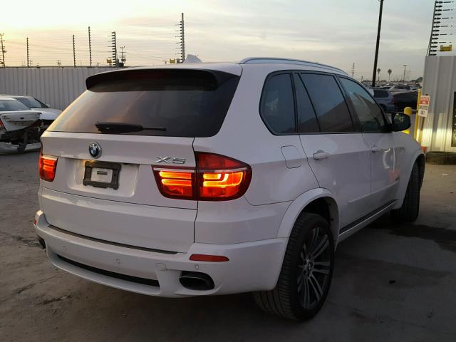 5UXZV4C5XBL409730 - 2011 BMW X5 XDRIVE3 WHITE photo 4