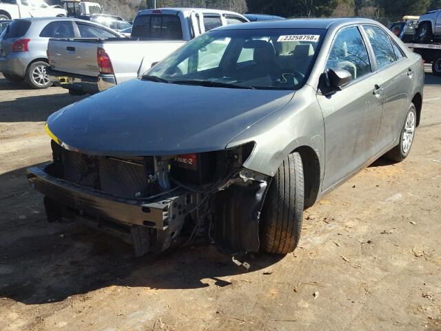 4T1BF1FK9EU770411 - 2014 TOYOTA CAMRY L GRAY photo 2