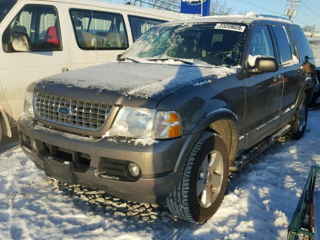 1FMZU75W23UC43089 - 2003 FORD EXPLORER L GOLD photo 2