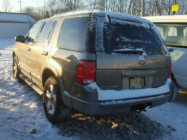 1FMZU75W23UC43089 - 2003 FORD EXPLORER L GOLD photo 3