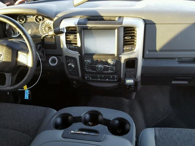 3C6UR5MJ5GG193668 - 2016 RAM 2500 SLT 栗色 照片 9