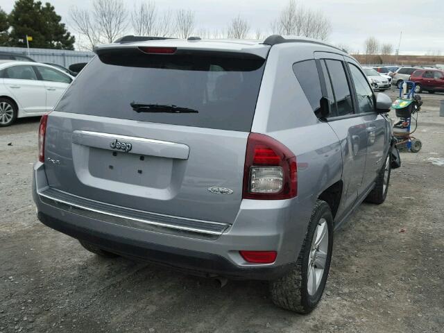 1C4NJDAB0HD197699 - 2017 JEEP COMPASS SP SILVER photo 4