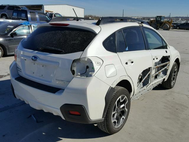 JF2GPABC9HH242338 - 2017 SUBARU CROSSTREK WHITE photo 4