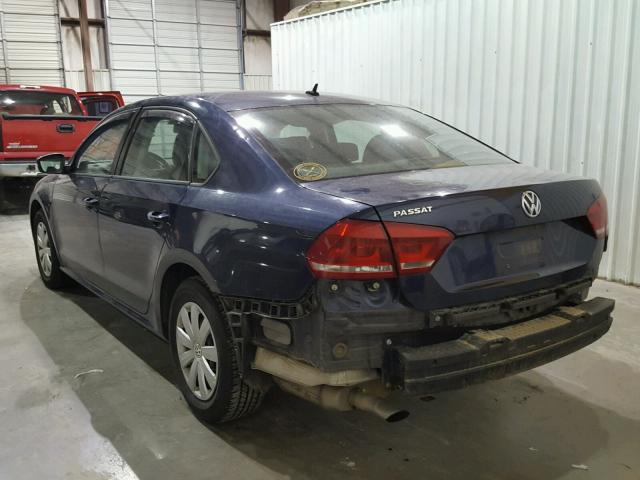 1VWAP7A37DC008602 - 2013 VOLKSWAGEN PASSAT S BLUE photo 3