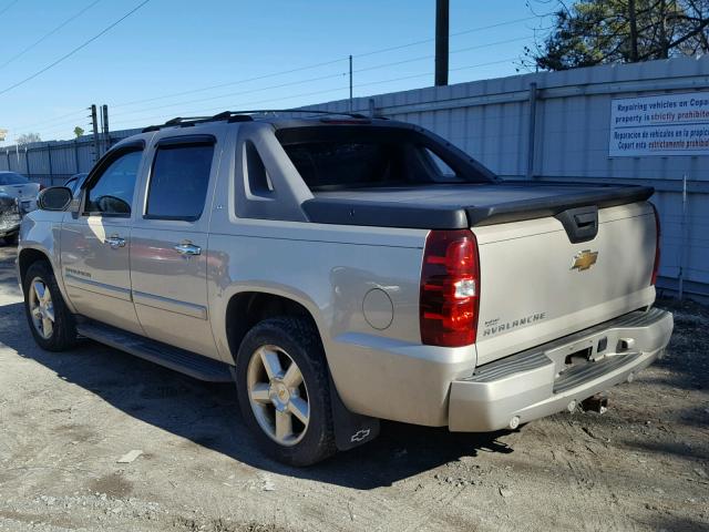 3GNFK12Y27G215759 - 2007 CHEVROLET AVALANCHE GOLD photo 3