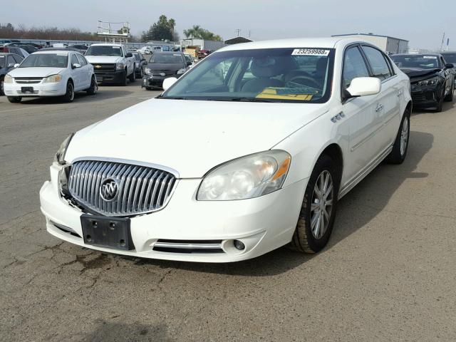 1G4HA5EM1BU122429 - 2011 BUICK LUCERNE CX WHITE photo 2