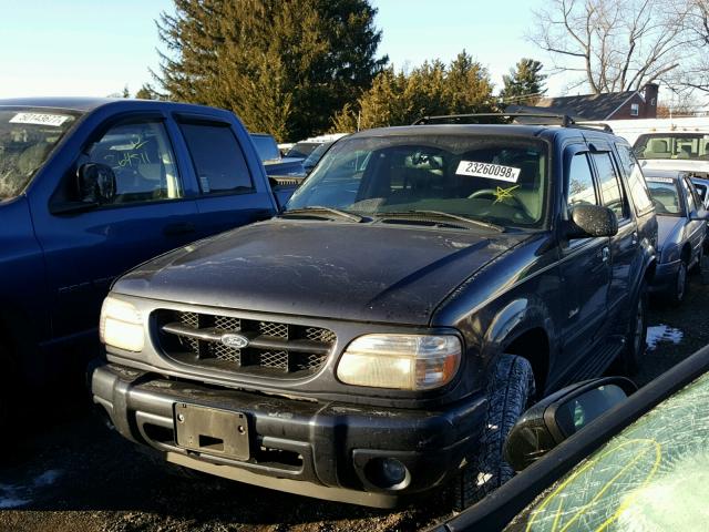 1FMDU75E3YZA18482 - 2000 FORD EXPLORER L BLUE photo 2