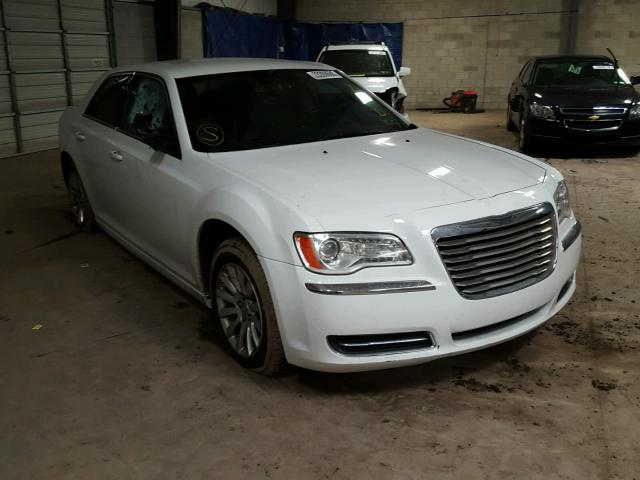 2C3CA4CG4BH514656 - 2011 CHRYSLER 300 WHITE photo 1