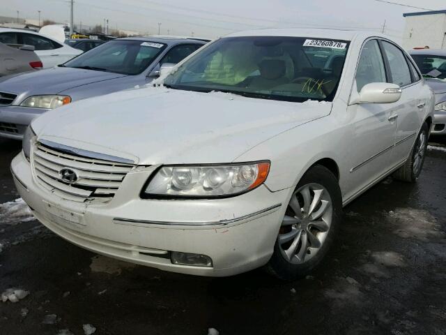 KMHFC46FX8A276630 - 2008 HYUNDAI AZERA SE WHITE photo 2