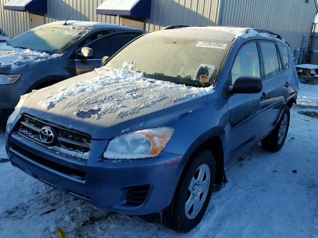 2T3BF4DV1CW251078 - 2012 TOYOTA RAV4 BLUE photo 2