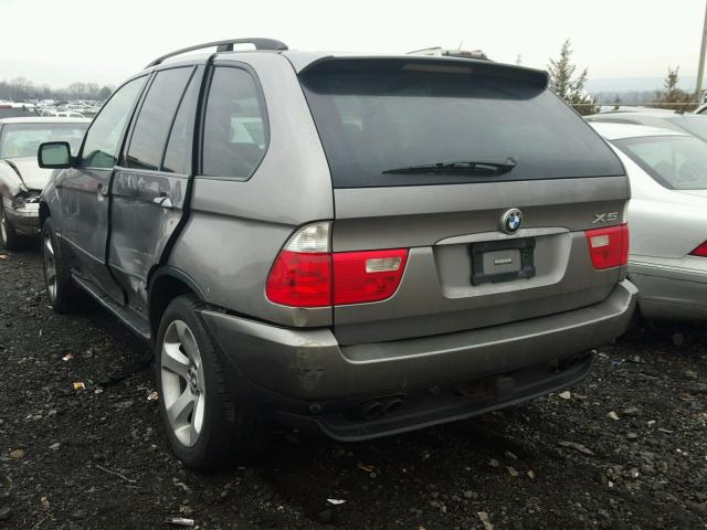 5UXFB53505LV17506 - 2005 BMW X5 4.4I GRAY photo 3