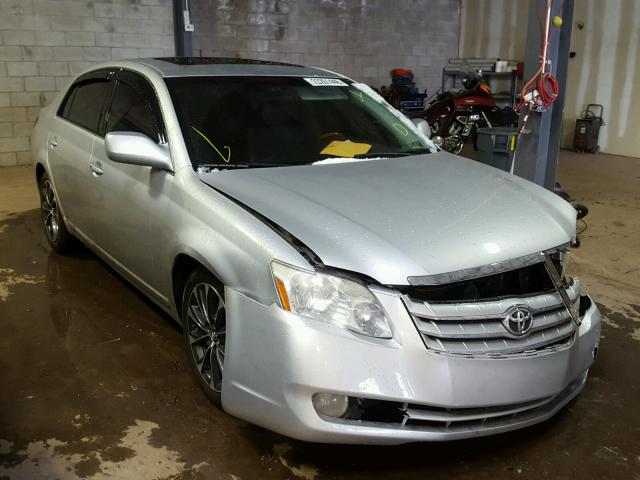 4T1BK36B47U233990 - 2007 TOYOTA AVALON XL SILVER photo 1