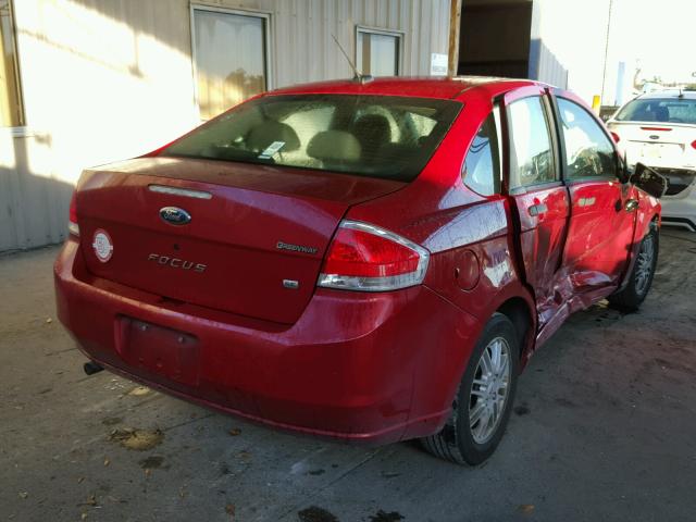 1FAHP35N19W218209 - 2009 FORD FOCUS SE RED photo 4