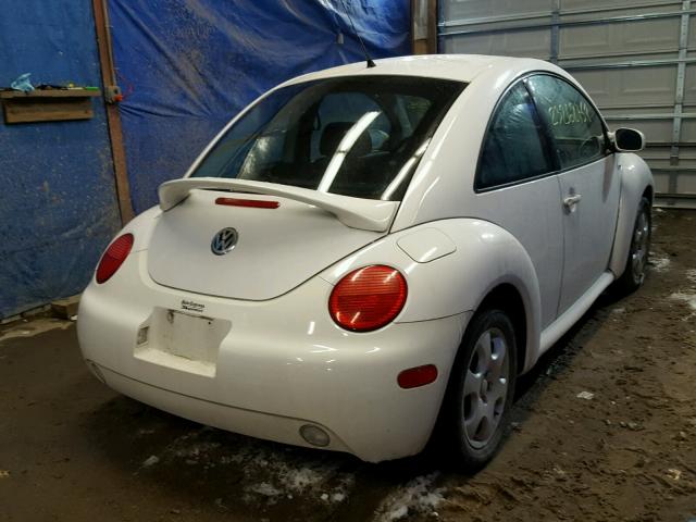 3VWCB21C22M458826 - 2002 VOLKSWAGEN NEW BEETLE WHITE photo 4