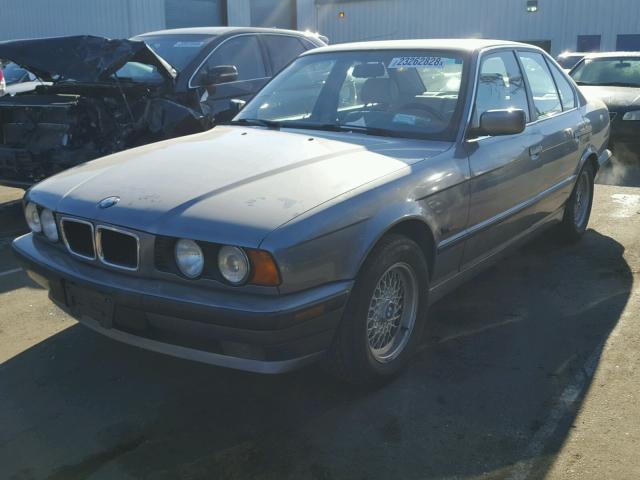 WBAHE1325SGE54696 - 1995 BMW 530 I GRAY photo 2