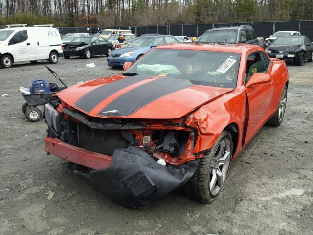 2G1FC1ED8B9101727 - 2011 CHEVROLET CAMARO LT ORANGE photo 2