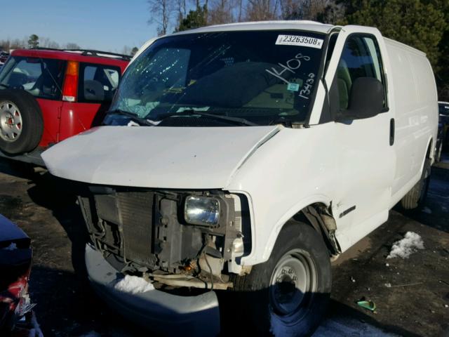 1GCHG39R8Y1181579 - 2000 CHEVROLET EXPRESS G3 WHITE photo 2