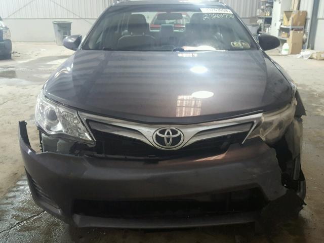 4T1BF1FKXCU007973 - 2012 TOYOTA CAMRY BASE GRAY photo 9