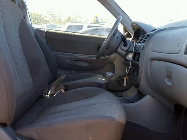 KMHCG35C24U310447 - 2004 HYUNDAI ACCENT GL SILVER photo 5