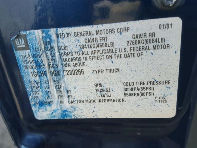 1GCHC29GX1E230266 - 2001 CHEVROLET SILVERADO BLUE photo 10