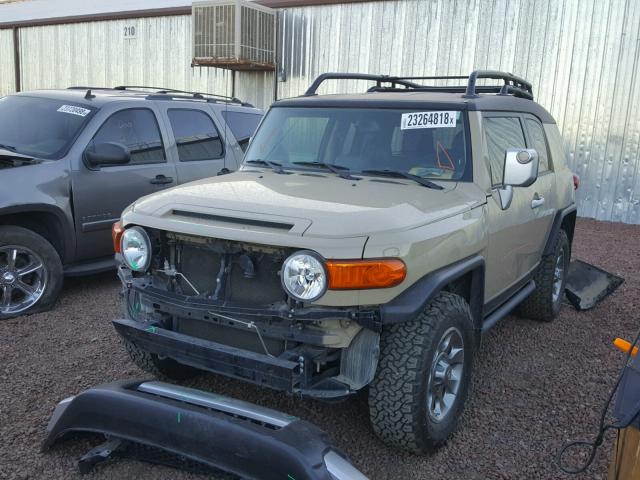 JTEBU4BF9DK170384 - 2013 TOYOTA FJ CRUISER TAN photo 2