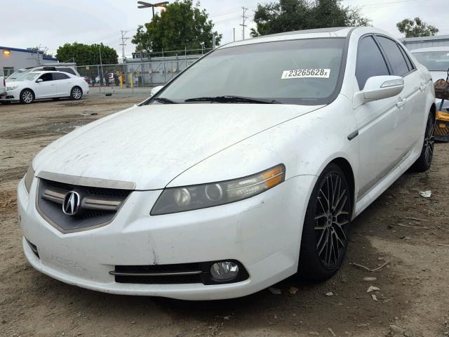 19UUA75517A002468 - 2007 ACURA TL TYPE S WHITE photo 2