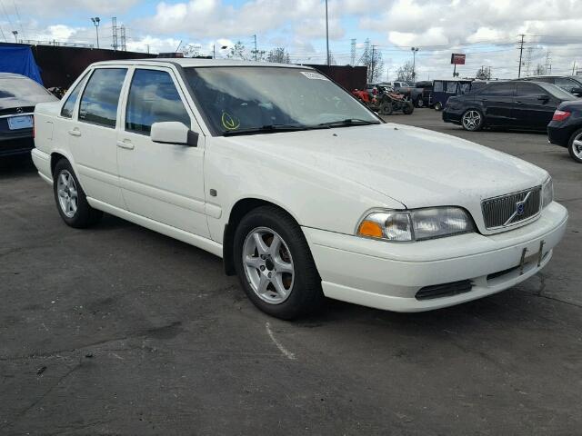 YV1LS61J1Y2625079 - 2000 VOLVO S70 BASE WHITE photo 1